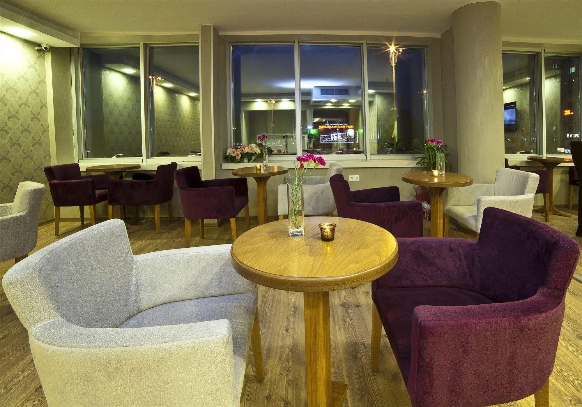 Walk In Hotel Esmirna Exterior foto